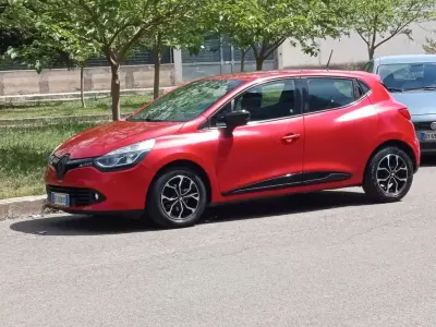 Usata Renault Clio IV 75 CV (55 kW) 2013 Berlina