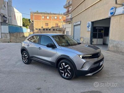 Usata Opel Mokka Elegance 110 CV (80 kW) 2023 Grigio SUV