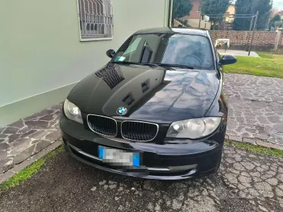 Usata BMW 118 143 CV (105 kW) 2009 Nero Utilitaria
