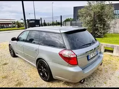 Usata Subaru Legacy 150 CV (110 kW) 2010 Station wagon