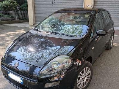 Usata Fiat Punto Active 60 CV (44 kW) 2011 Utilitaria