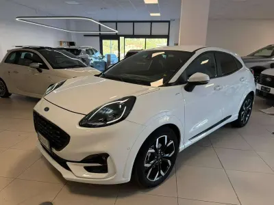 Usata Ford Puma ST-Line X 125 CV (91 kW) 2023 Frozen white SUV
