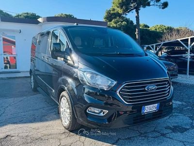 Usata Ford Tourneo Titanium 185 CV (136 kW) 2020 Nero Monovolume