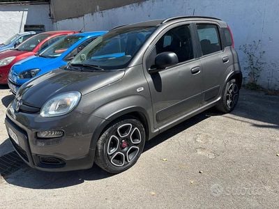 Usata Fiat Panda 70 CV (51 kW) 2021 Grigio Utilitaria