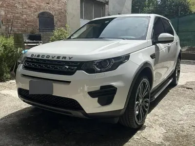 Usata Land Rover Discovery 5 150 CV (110 kW) 2017 Bianco SUV