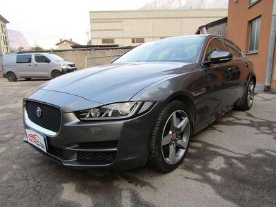 Usata Jaguar XE Prestige 179 CV (131 kW) 2018 Grigio scuro metallizzato Berlina