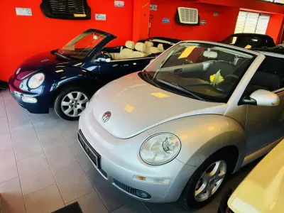 Usata VW New Beetle 102 CV (75 kW) 2007 Argento Utilitaria
