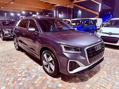 Usata Audi Q2 S-Line 110 CV (80 kW) 2024 Grigio scuro SUV