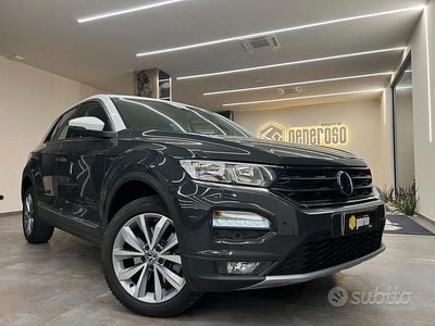 Usata VW T-Roc Sport 150 CV (110 kW) 2021 Grigio SUV