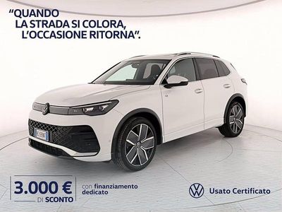Nuova VW Tiguan R-line Plus 150 CV (110 kW) 2026 Pure white SUV
