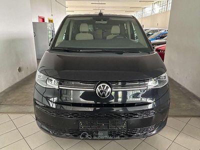 Usata VW Multivan Life 150 CV (110 kW) 2024 Nero Furgone