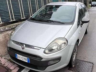 Usata Fiat Punto Evo Dynamic 95 CV (69 kW) 2011 Grigio Utilitaria