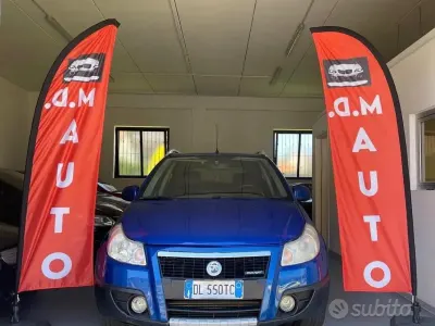 Usata Fiat Sedici Emotion 120 CV (88 kW) 2009 Bluazzurro SUV