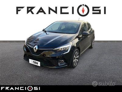 Usata Renault Clio V Zen 140 CV (102 kW) 2021 Nero Berlina