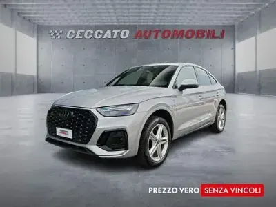 Usata Audi Q5 Sportback S-Line 204 CV (150 kW) 2022 Argento SUV