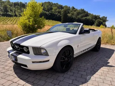 Occasion Ford Mustang 213 PK (156 kW) 2006 Wit Cabriolet