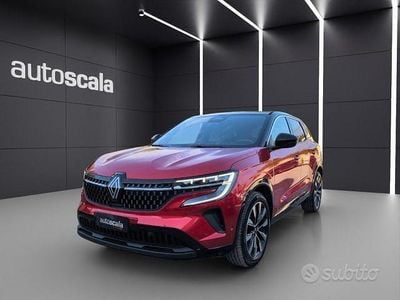 Usata Renault Austral Techno 200 CV (147 kW) 2023 Rosso SUV
