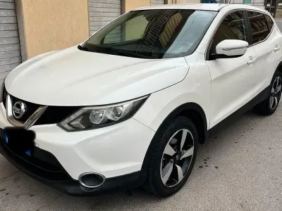 Usata Nissan Qashqai 115 CV (84 kW) 2014 Bianco SUV