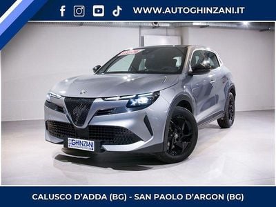 Usata Alfa Romeo Junior 145 CV (106 kW) 2025 Grigio SUV
