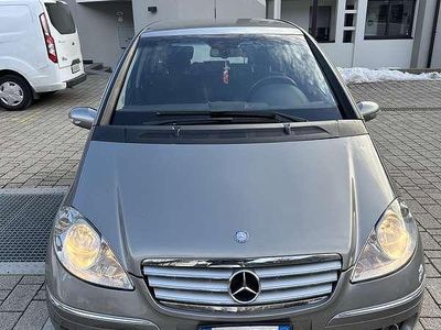 Usata Mercedes A200 Elegance 140 CV (102 kW) 2005 Grigio Monovolume