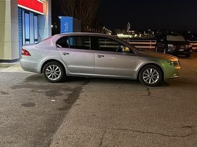 Grigio Usata 2009 Skoda Superb Berlina | 5800 €