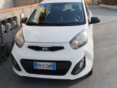 usata Kia Picanto 1.0 Easy c/clima 5p