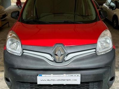 Usata Renault Kangoo Life 90 CV (66 kW) 2018 Rosso Monovolume