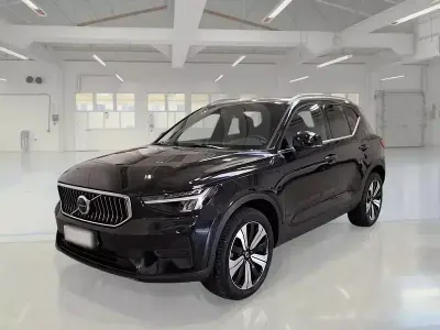 Usata Volvo XC40 Plus 179 CV (131 kW) 2023 Nero SUV