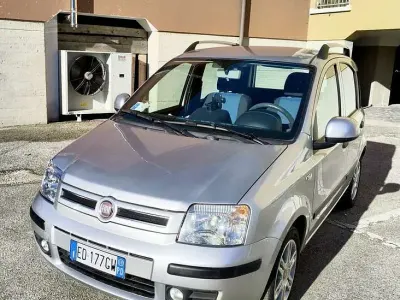 Usata Fiat Panda Dynamic 60 CV (44 kW) 2010 Utilitaria