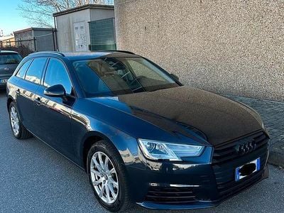 Usata Audi A4 Business 150 CV (110 kW) 2016 Blu Station wagon