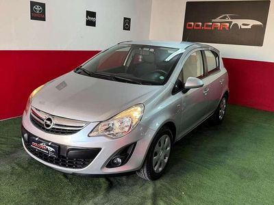 Usata Opel Corsa Edition 80 CV (58 kW) 2011 Utilitaria