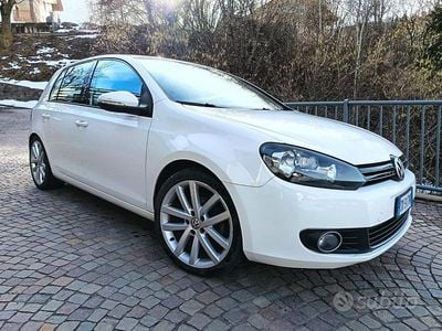 Usata VW Golf VI Highline 140 CV (102 kW) 2010 Bianco Utilitaria