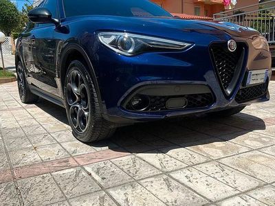 Usata Alfa Romeo Stelvio 210 CV (154 kW) 2018 Blu SUV