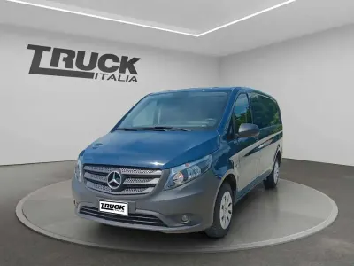 Usata Mercedes Vito 136 CV (100 kW) 2023 Blu Furgone