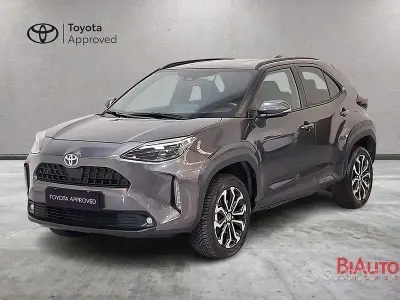 Usata Toyota Yaris Cross Trend 115 CV (84 kW) 2023 Grigio SUV