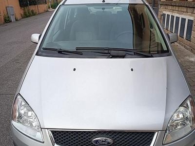 Usata Ford Focus 110 CV (80 kW) 2003 Grigio Utilitaria