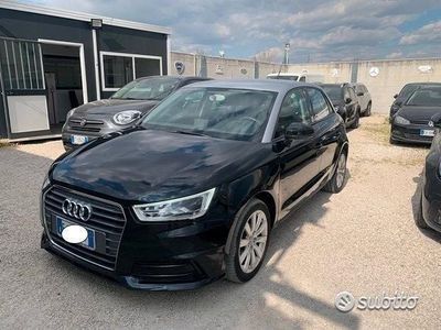 usata Audi A1 SPB 1.6 TDI 116 CV Sport 2017 Bicolore