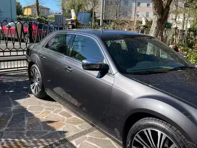 Usata Lancia Thema Platinum 286 CV (210 kW) 2014 Grigio Berlina