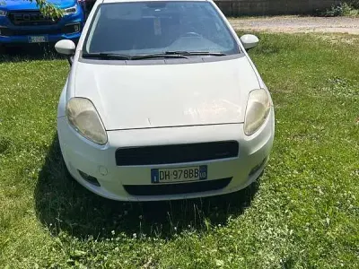 Usata Fiat Grande Punto Dynamic 90 CV (66 kW) 2007 Utilitaria