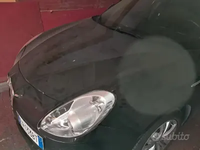 Usata Alfa Romeo Giulietta 109 CV (80 kW) 2012 Nero Utilitaria