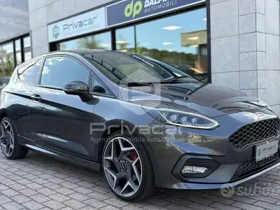 Usata Ford Fiesta ST 200 CV (147 kW) 2020 Grigio Utilitaria