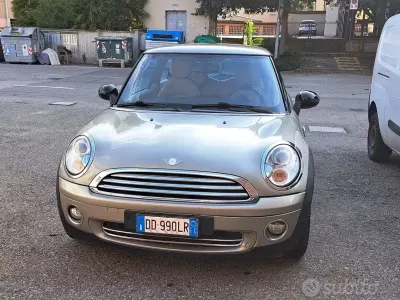 Usata Mini Cooper 120 CV (88 kW) 2007 Utilitaria
