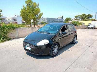 Usata Fiat Grande Punto 75 CV (55 kW) 2007 Nero Utilitaria