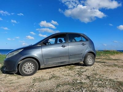 Usata Tata Indica 75 CV (55 kW) 2010 Grigio Berlina