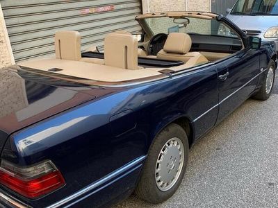 usata Mercedes E200 Cabrio