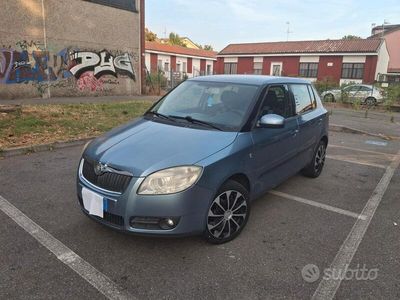 Usata Skoda Fabia Style 86 CV (63 kW) 2007 Blu Utilitaria