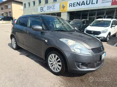 Usata Suzuki Swift GL 94 CV (69 kW) 2011 Grigio Utilitaria