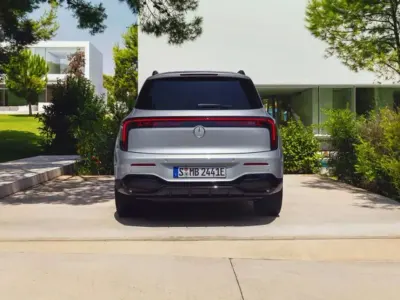 Nuova Mercedes 350 Premium 200 kW (272 CV) 2026 Argento SUV