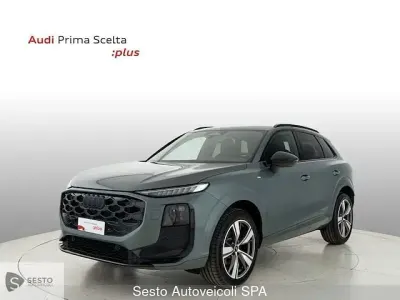 Nuova Audi Q3 S-Line 150 CV (110 kW) 2026 Verde SUV