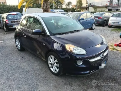 Usata Opel Adam 87 CV (63 kW) 2014 Blu Utilitaria
